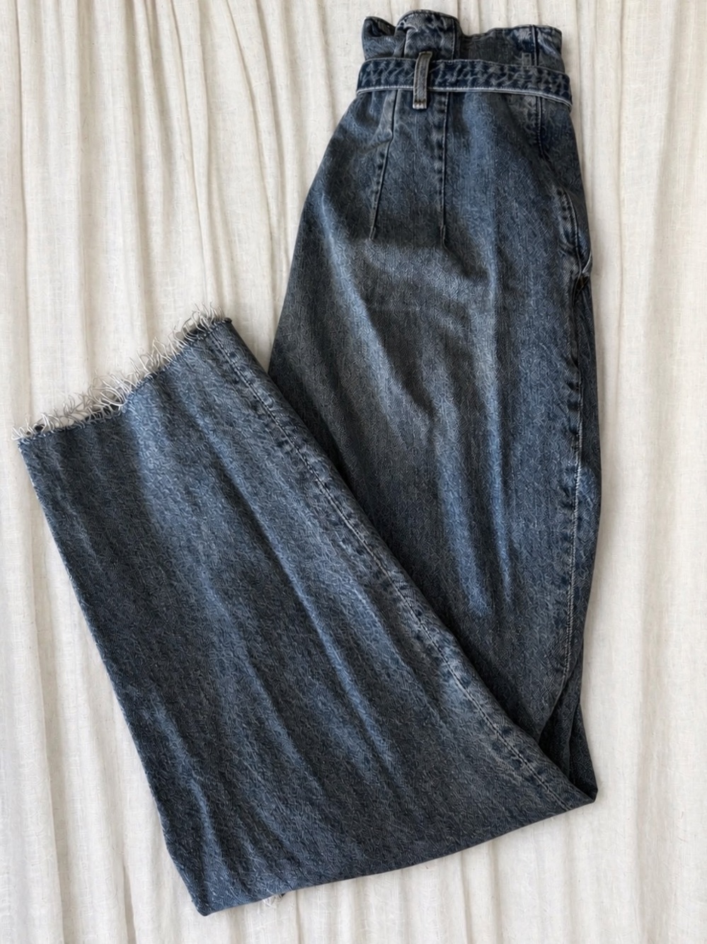 Abercrombie & Fitch Dark Blue Mom Jeans